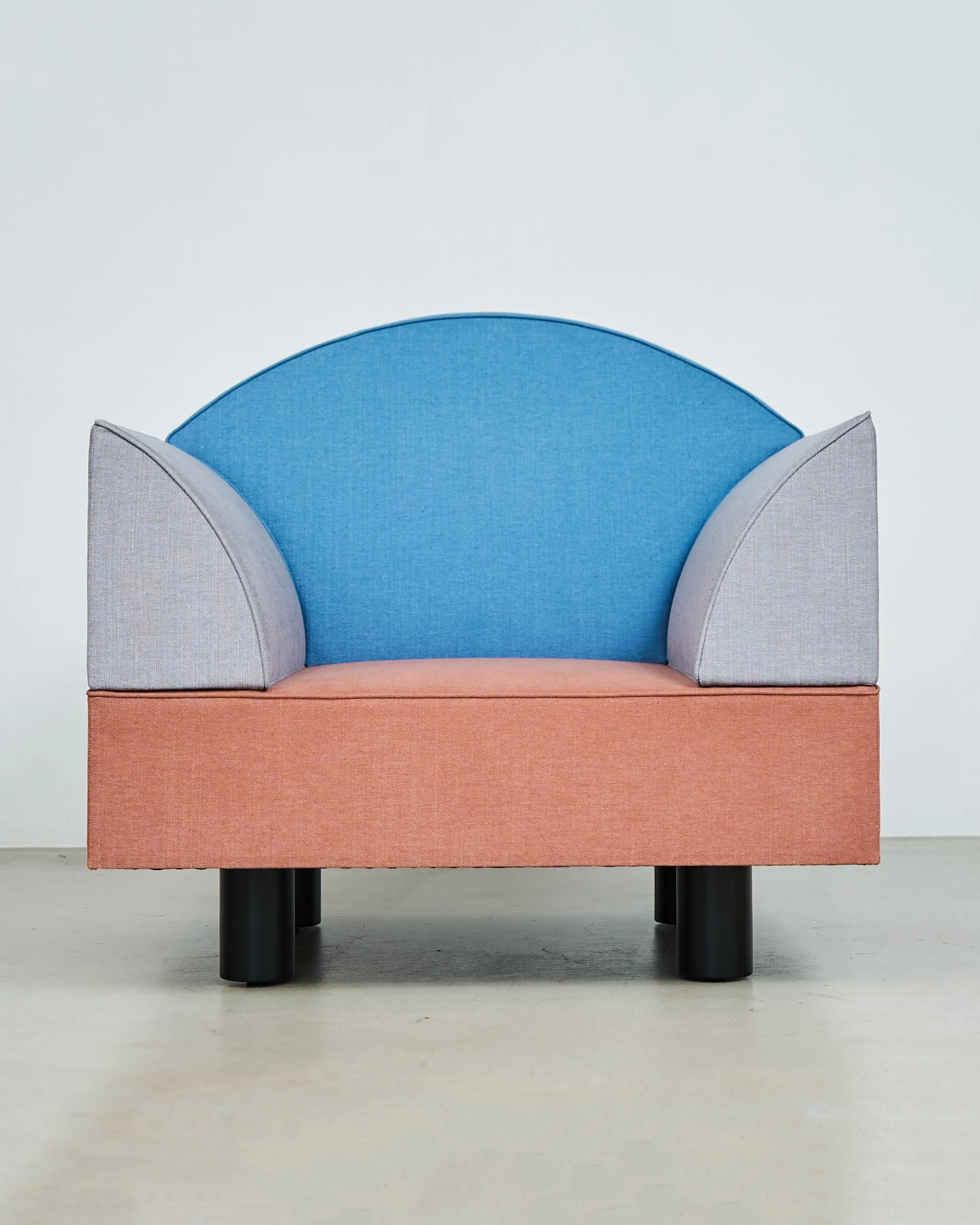 January 1P Sofa