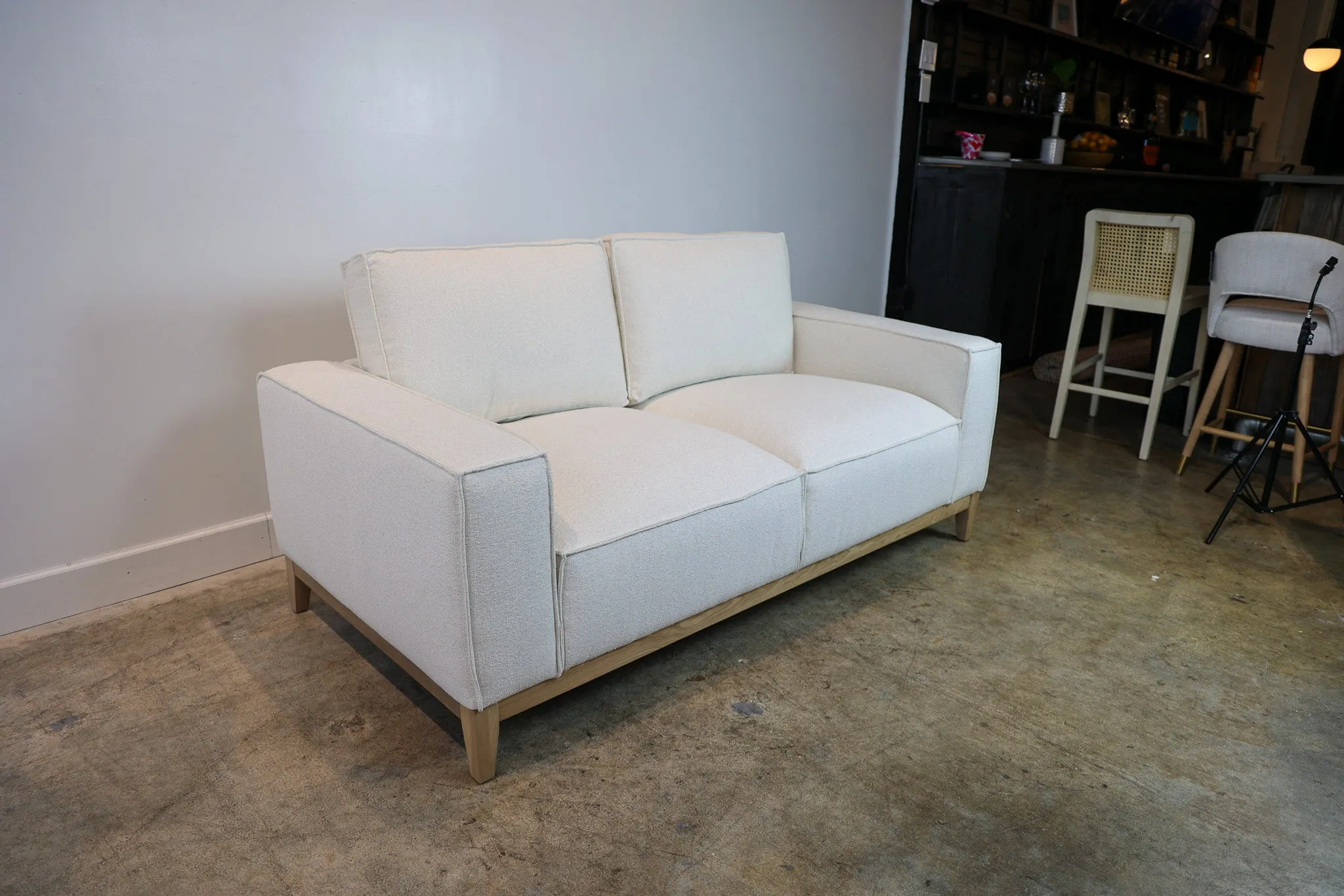 Paloma Loveseat