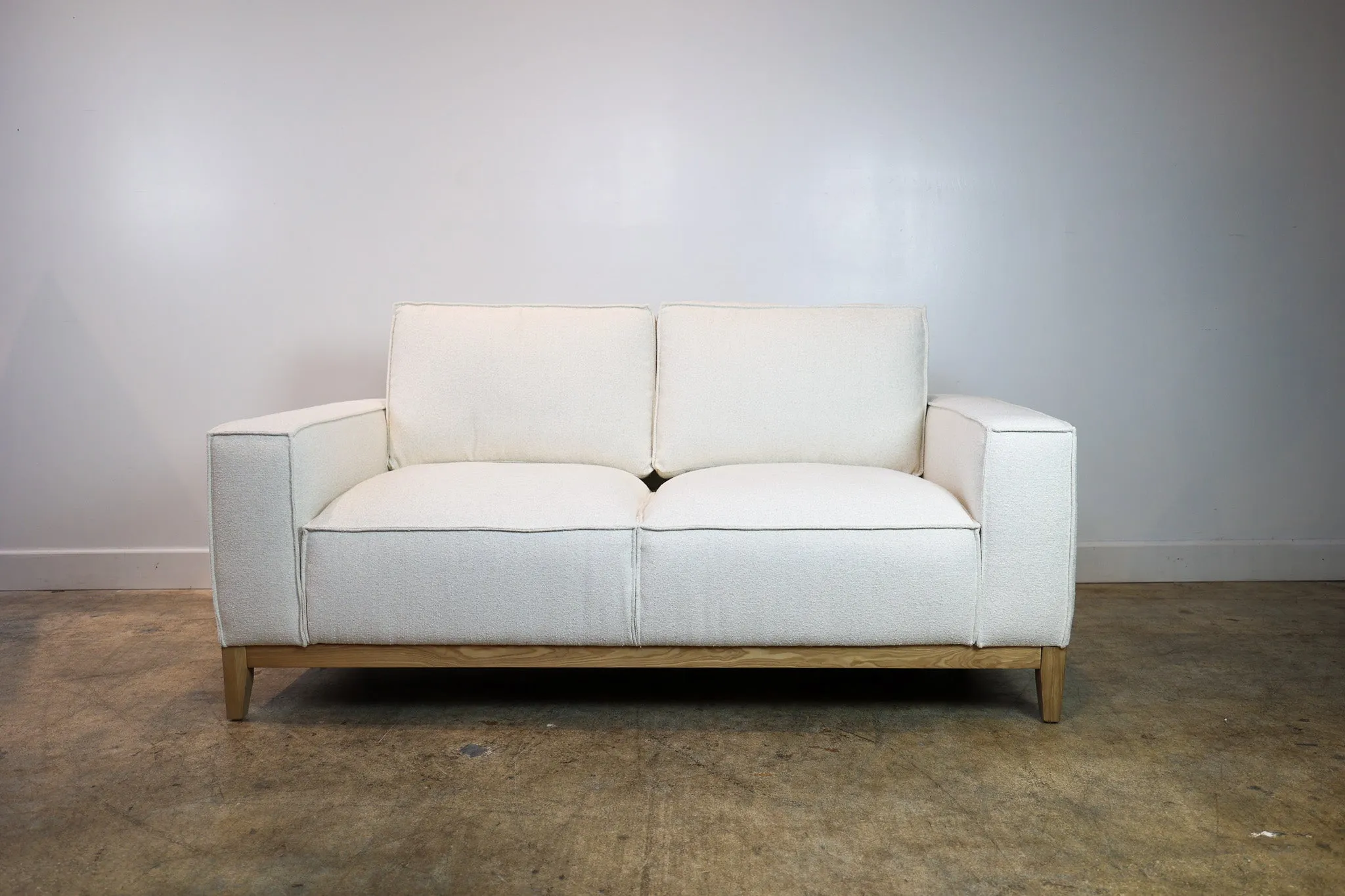 Paloma Loveseat